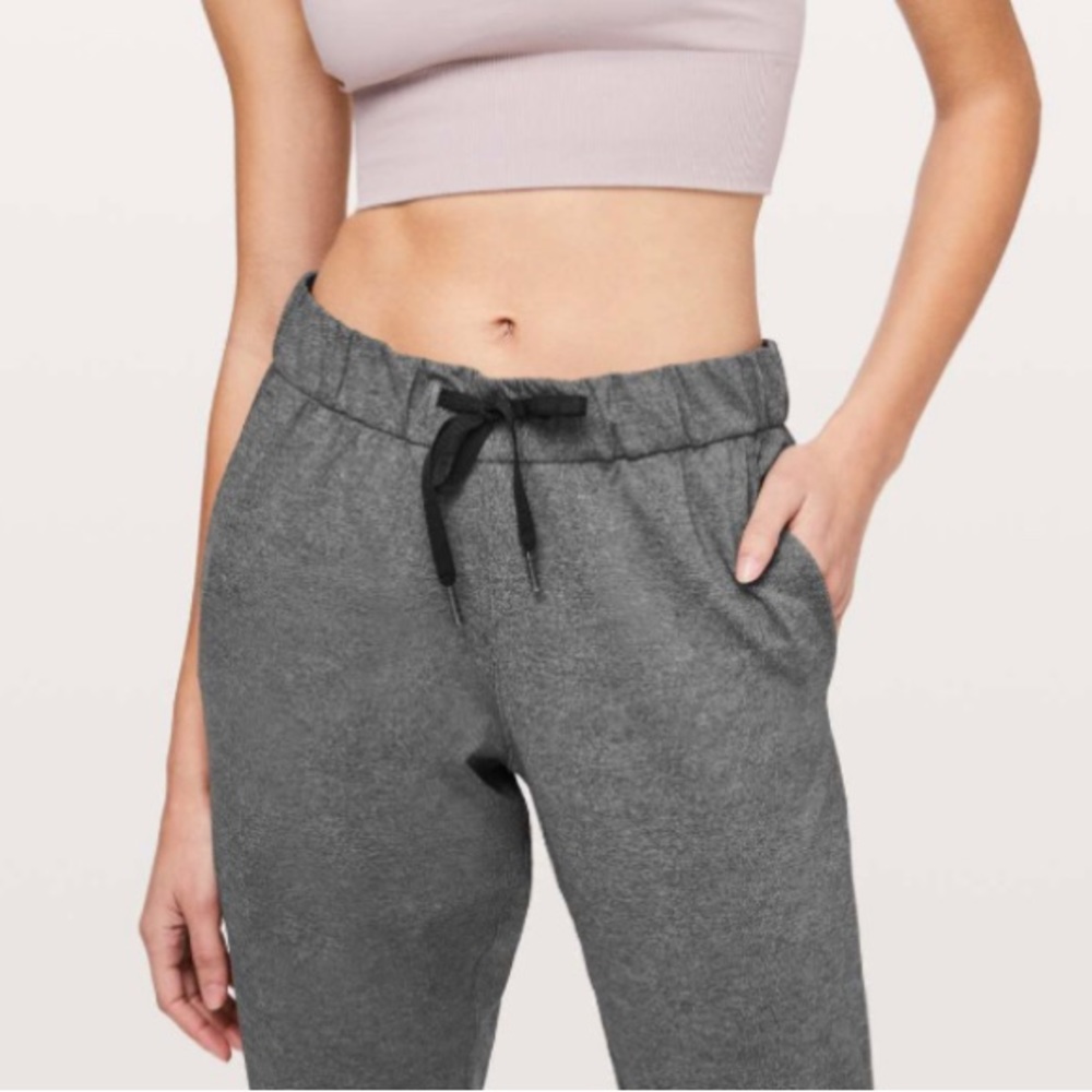 Lululemon Straight leg Joggers Grey Women's Sz 6